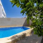 Piscina - área De Churrasco - Perto Praia&golf *